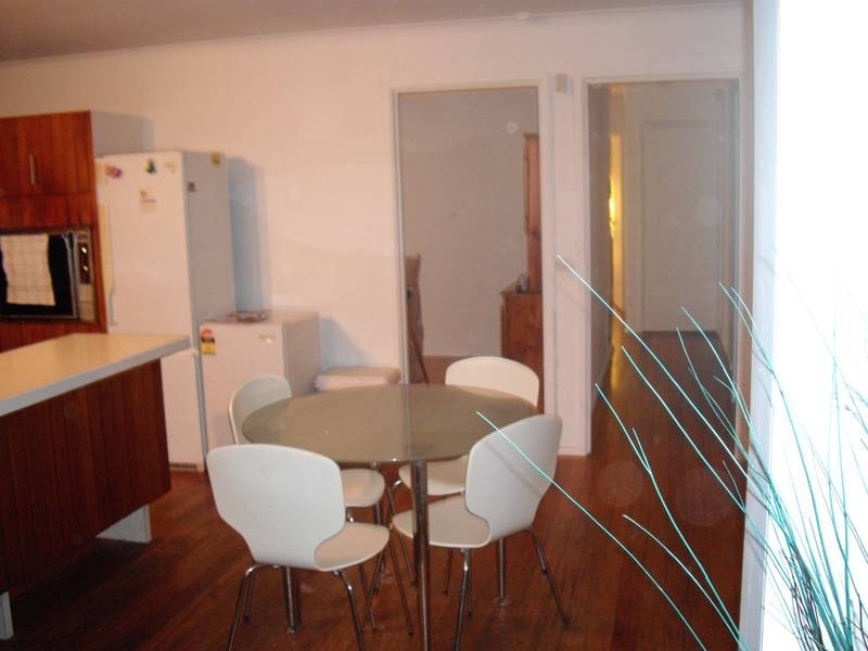 126 James Cook Drive, Endeavour Hills VIC 3802