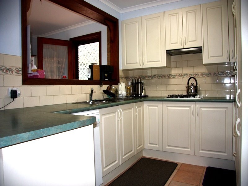 35 Clifton Way, Endeavour Hills VIC 3802