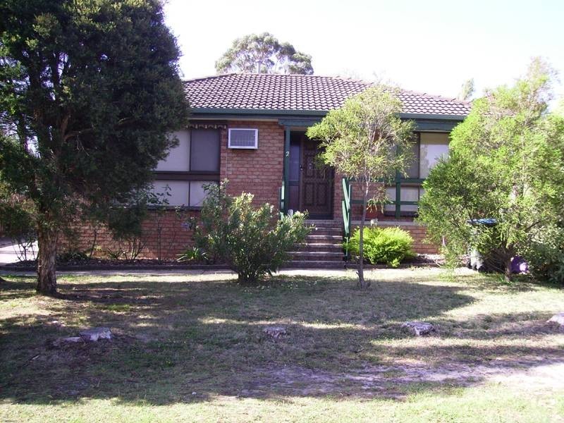 2 Lochalsh Court, Endeavour Hills VIC 3802