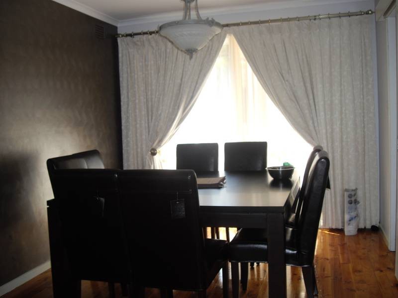 6 Hughes Close, Endeavour Hills VIC 3802