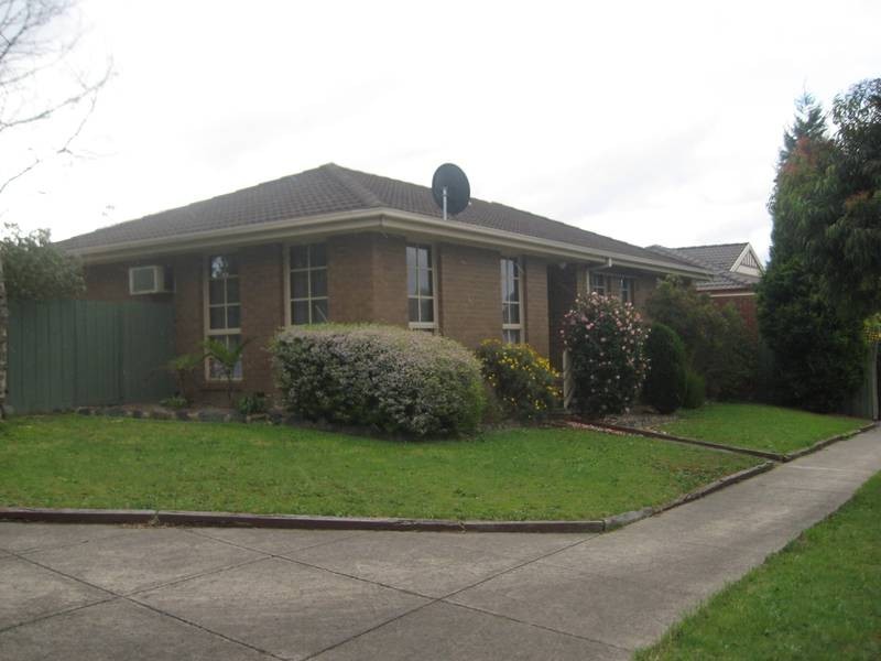 15 Eildon Parade, Rowville VIC 3178