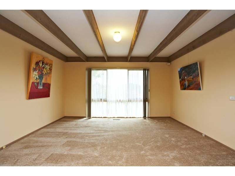 38 Granton Avenue, Endeavour Hills VIC 3802