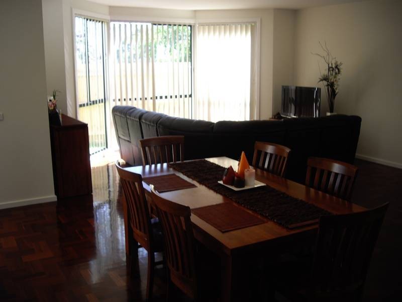 2/11 Moomba Parade, Dandenong VIC 3175