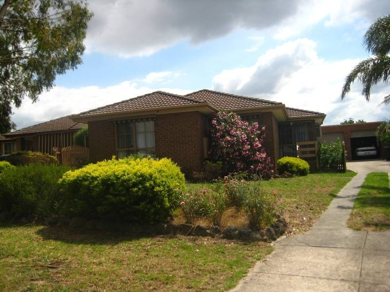 9 Dalry Close, Endeavour Hills VIC 3802