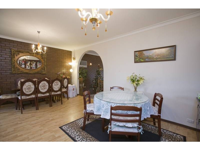 16 Little Boy Rise, Endeavour Hills VIC 3802