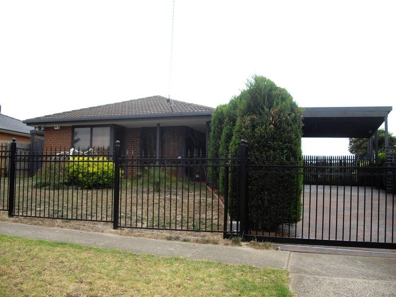 40 Leopold Crescent, Hampton Park VIC 3976