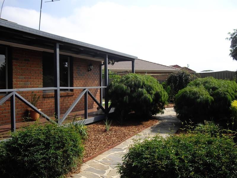 40 Leopold Crescent, Hampton Park VIC 3976