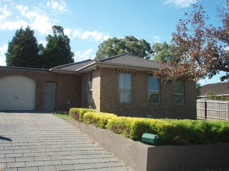 14 Stephens Close, Endeavour Hills VIC 3802