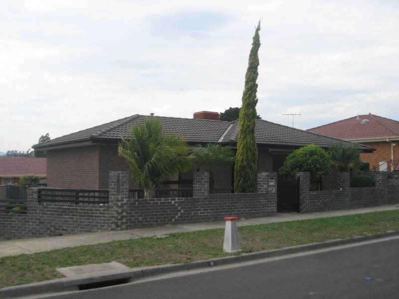 56 Scotsburn Way, Endeavour Hills VIC 3802
