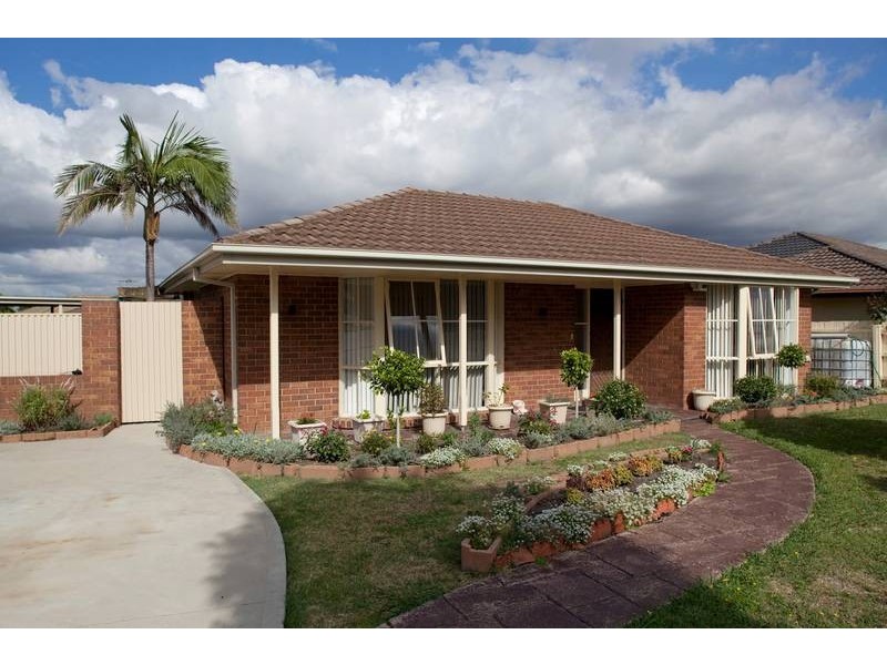 1 Florence Ave, Berwick VIC 3806