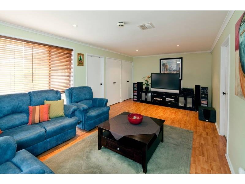 1 Florence Ave, Berwick VIC 3806