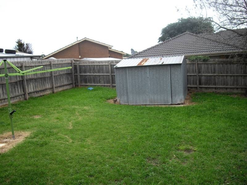 3 Lachlan Drive, Endeavour Hills VIC 3802