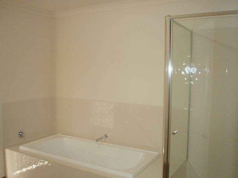 39 Bluemist Circuit, Lyndhurst VIC 3975