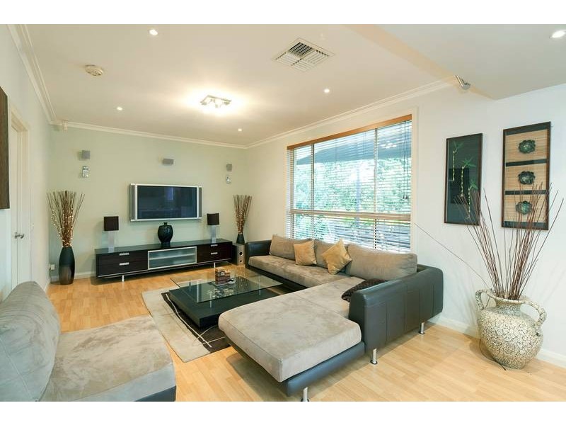 3 Sulky Court, Endeavour Hills VIC 3802