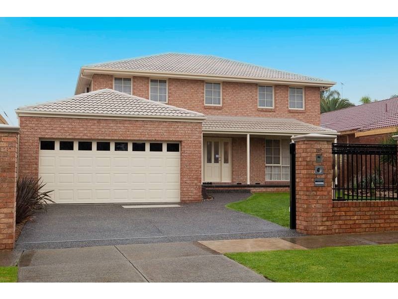 287 James Cook Drive, Endeavour Hills VIC 3802