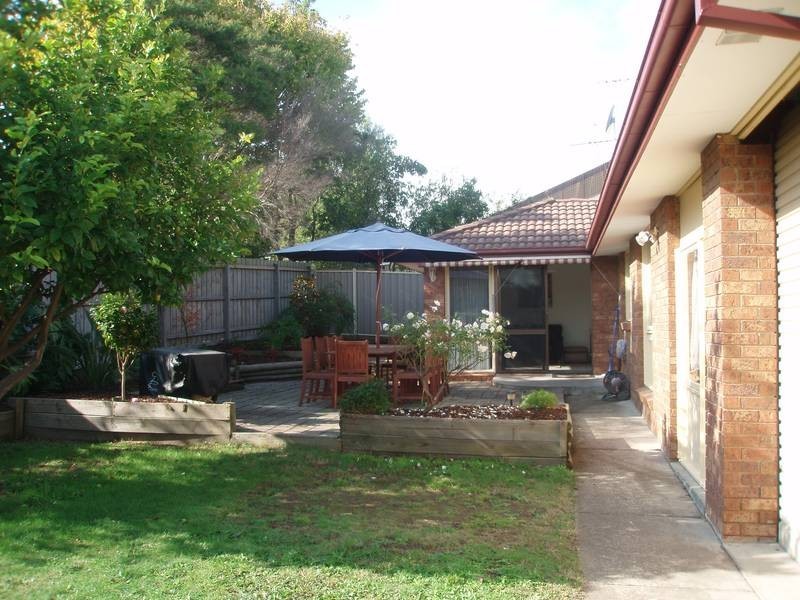 2 Legg Court, Endeavour Hills VIC 3802