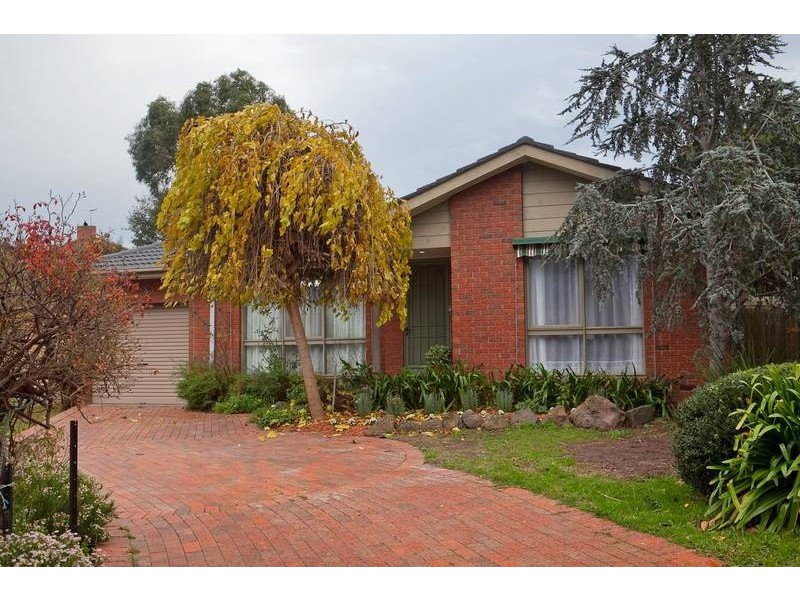 7 McKillop Place, Endeavour Hills VIC 3802