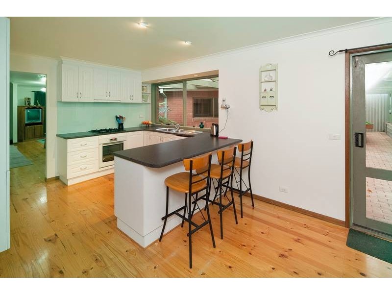 7 McKillop Place, Endeavour Hills VIC 3802