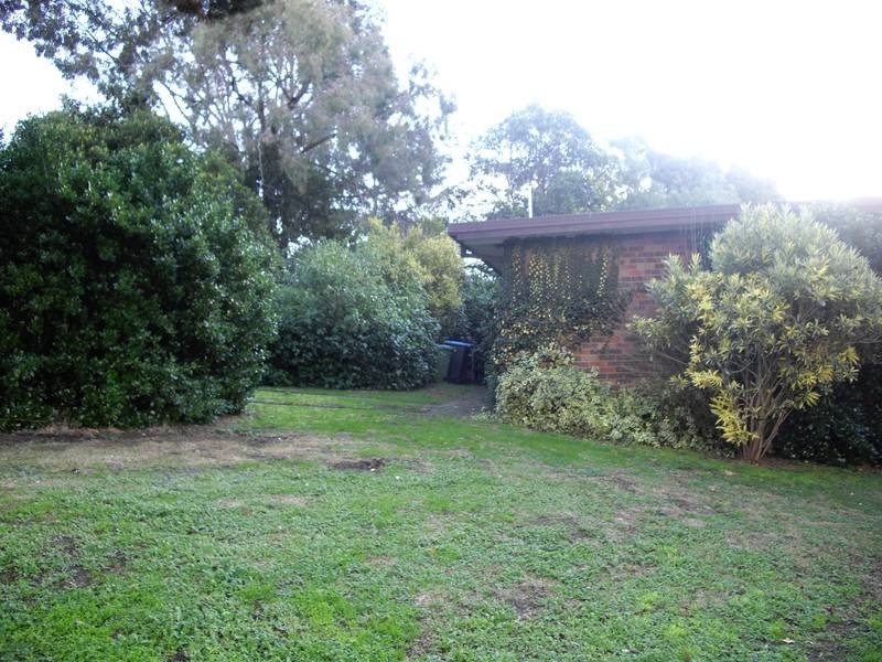 307 Hallam North Road, Lysterfield South VIC 3156