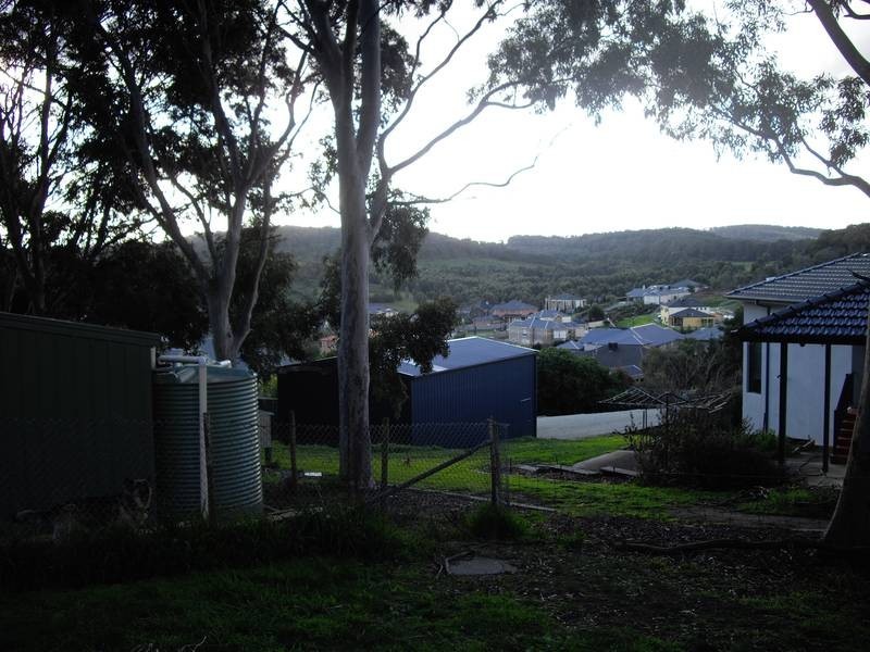 307 Hallam North Road, Lysterfield South VIC 3156