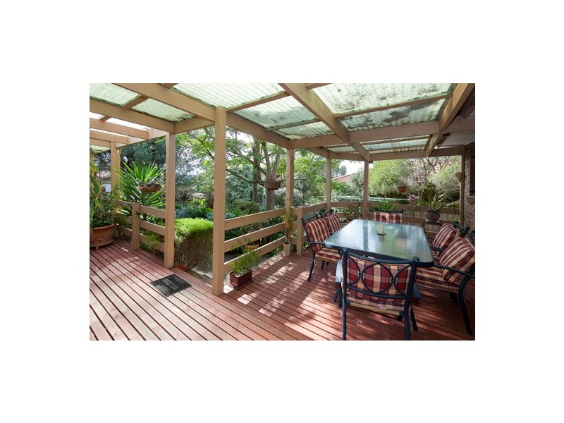 265 James Cook Drive, Endeavour Hills VIC 3802