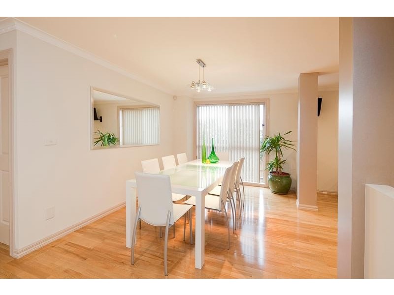 6 Bedwell Court, Endeavour Hills VIC 3802