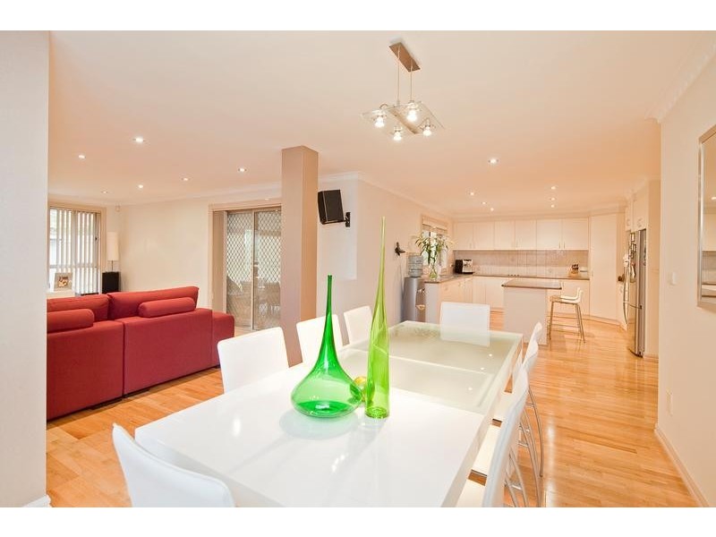 6 Bedwell Court, Endeavour Hills VIC 3802