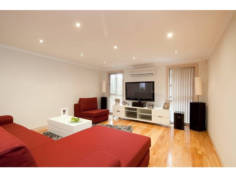 6 Bedwell Court, Endeavour Hills VIC 3802