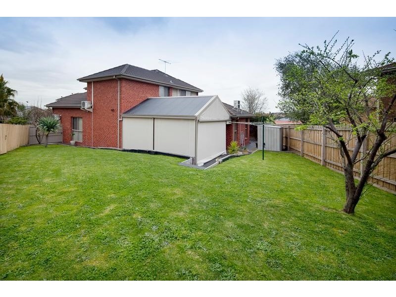 6 Bedwell Court, Endeavour Hills VIC 3802