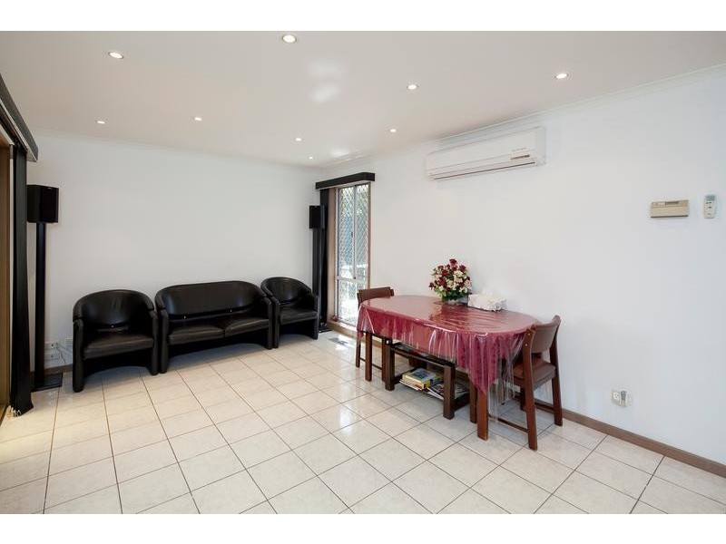 1 Edward Freeth Drive, Endeavour Hills VIC 3802