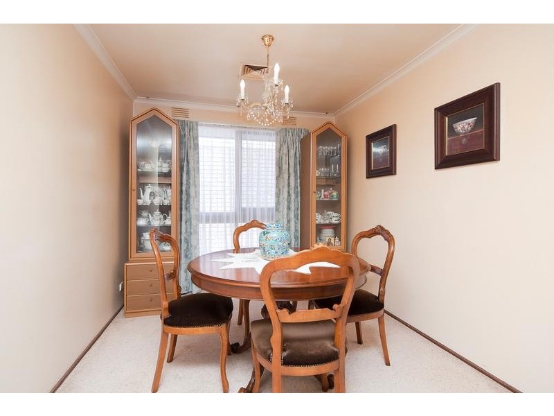 13 Goodjohn Court, Endeavour Hills VIC 3802