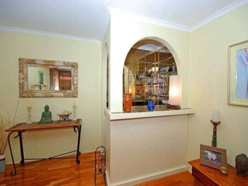 8 Wycombe Rise, Hampton Park VIC 3976