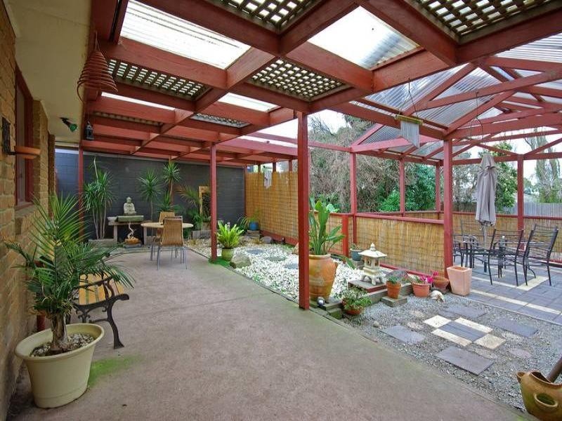 8 Wycombe Rise, Hampton Park VIC 3976