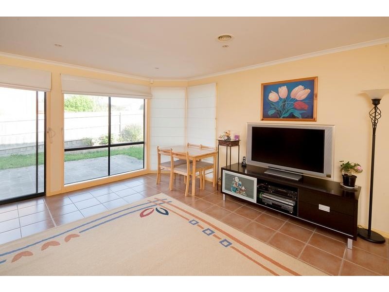 4 Daffodil Court, Endeavour Hills VIC 3802