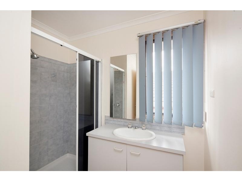 12 Redleap Court, Endeavour Hills VIC 3802