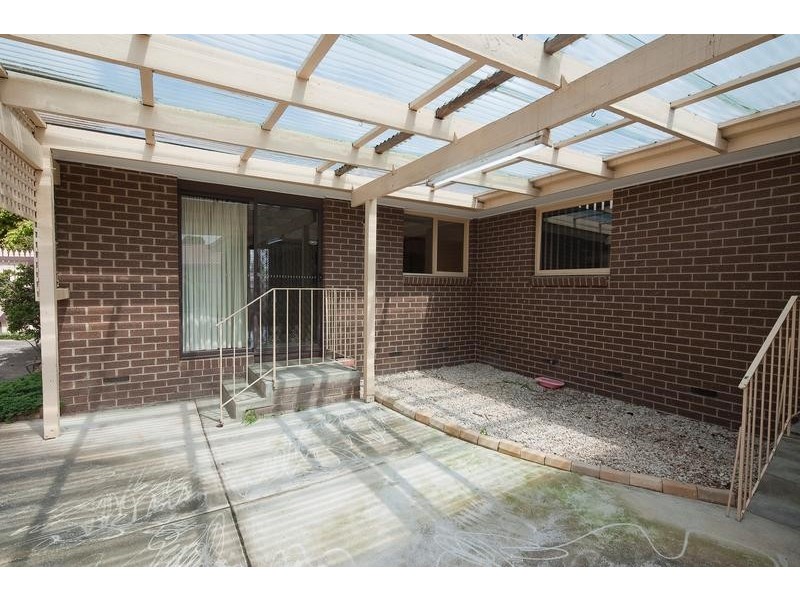 12 Redleap Court, Endeavour Hills VIC 3802