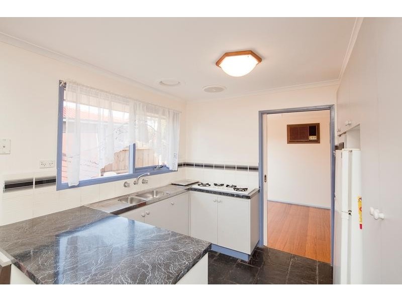 12 David Collins Drive, Endeavour Hills VIC 3802