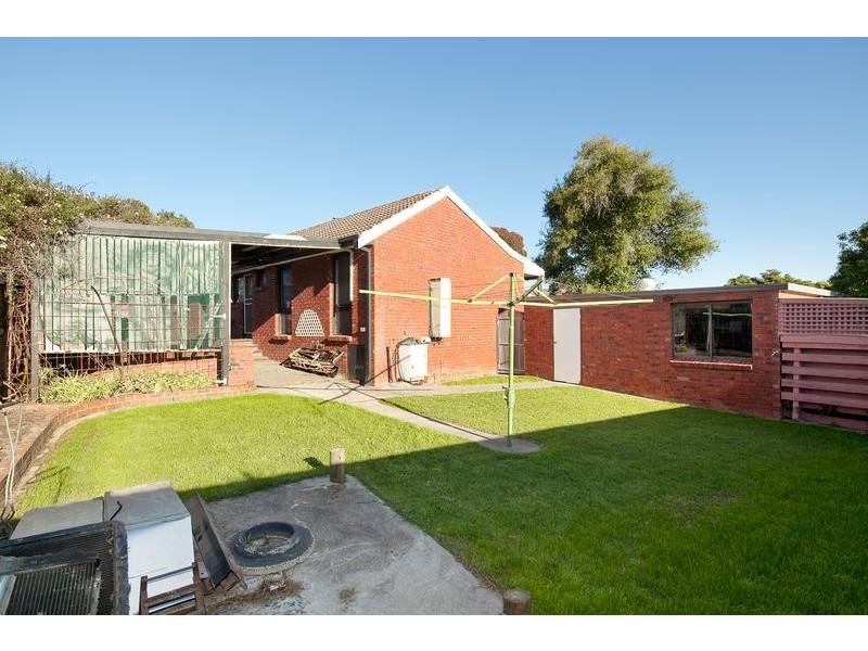 12 David Collins Drive, Endeavour Hills VIC 3802