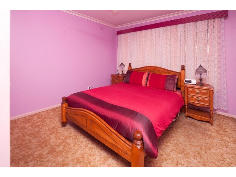 6 Montana Street, Springvale South VIC 3172