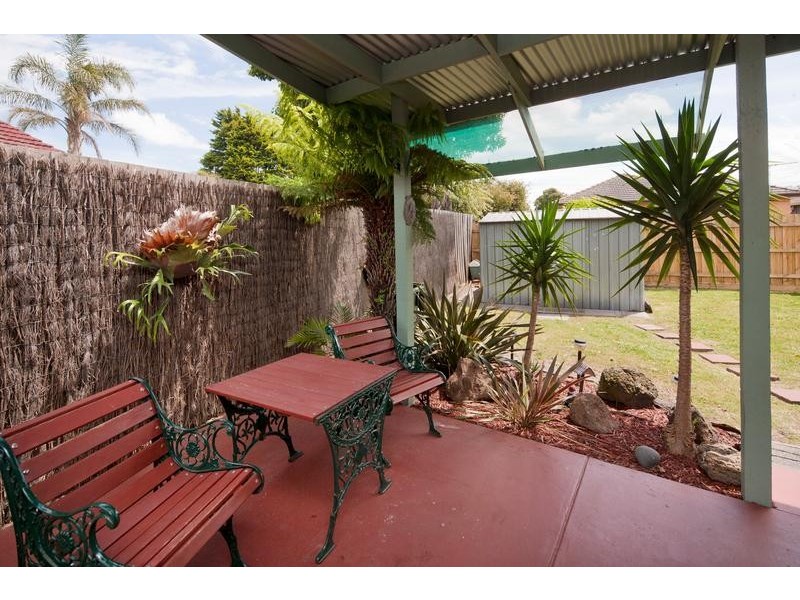 6 Montana Street, Springvale South VIC 3172