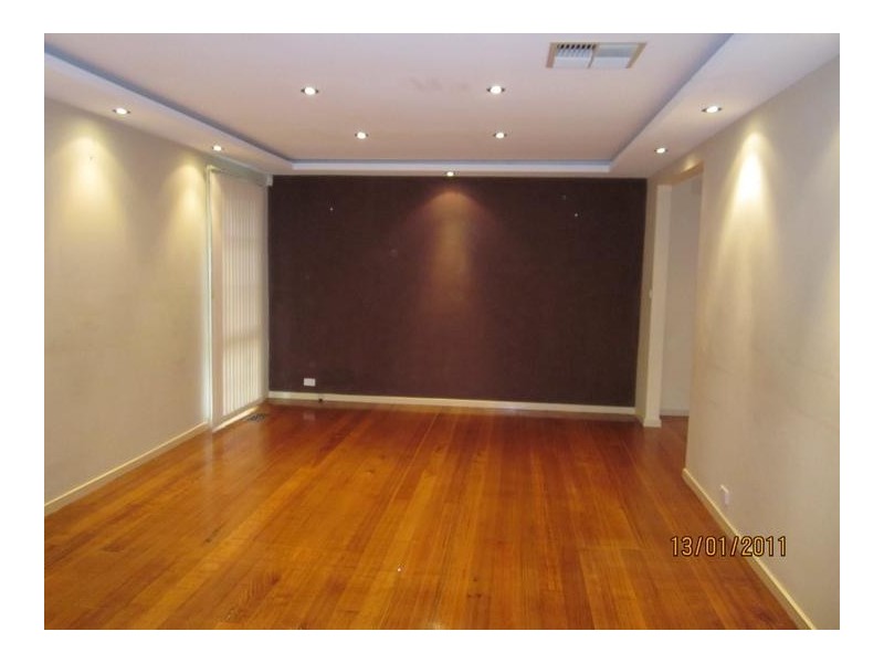 12 Robert Molyneux, Endeavour Hills VIC 3802