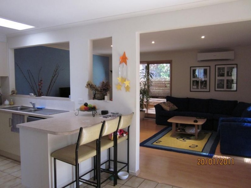 8 Newmill Close, Endeavour Hills VIC 3802