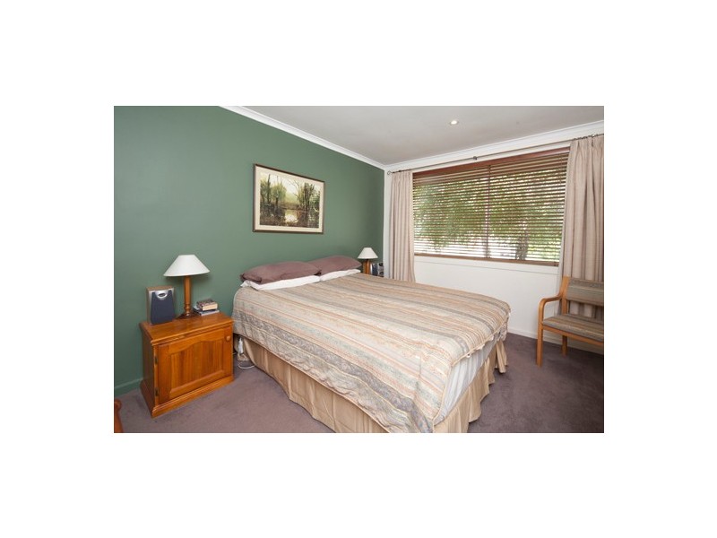 1/17 McLennan Street, Eumemmerring VIC 3177
