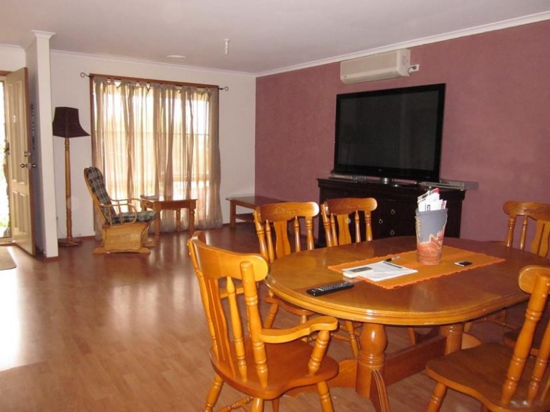 16 Sandhurst Mews, Hampton Park VIC 3976