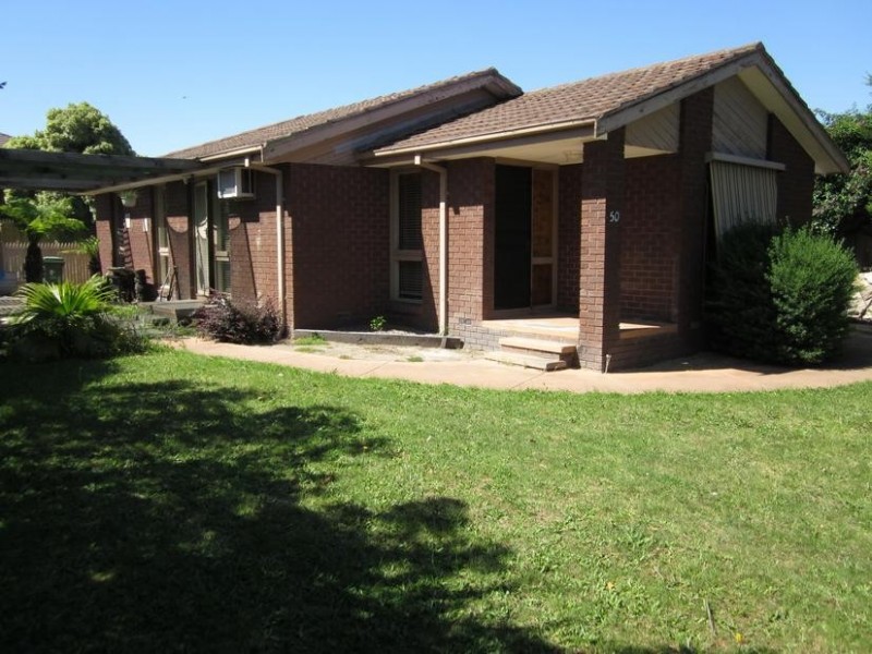 50 John Fawkner Drive, Endeavour Hills VIC 3802