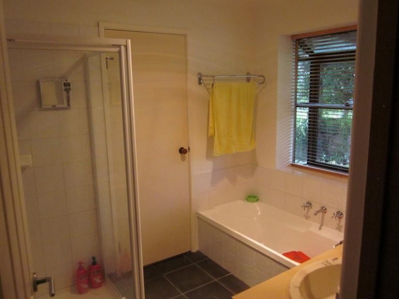 16 Quirk Court, Endeavour Hills VIC 3802