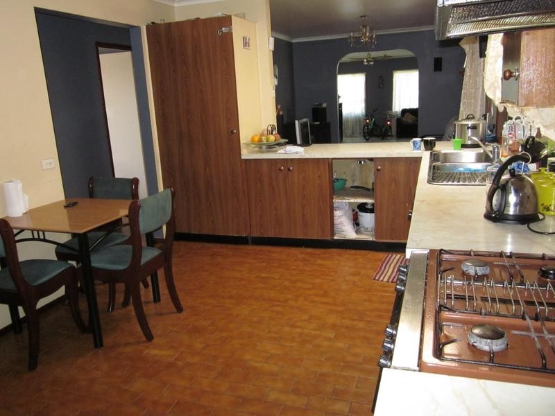 32 Grove End Road, Endeavour Hills VIC 3802