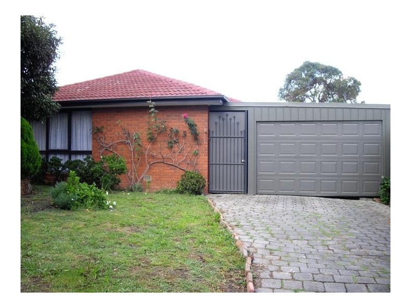 5 Edis Court, Endeavour Hills VIC 3802