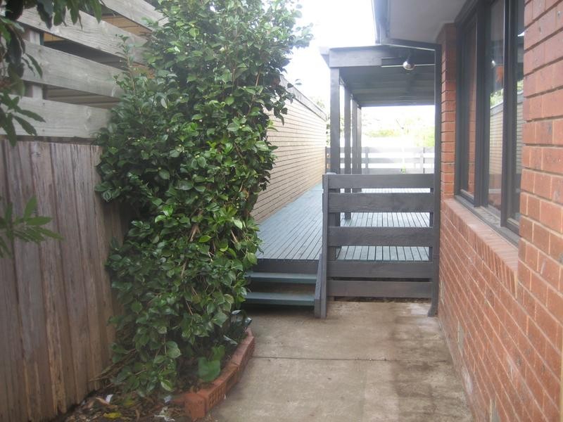5 Edis Court, Endeavour Hills VIC 3802