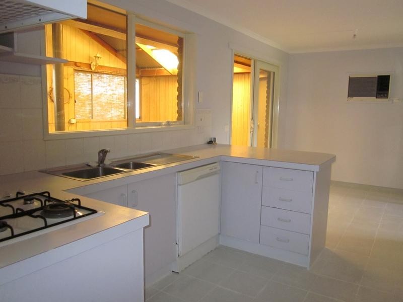 6 Ingleton Court, Narre Warren VIC 3805